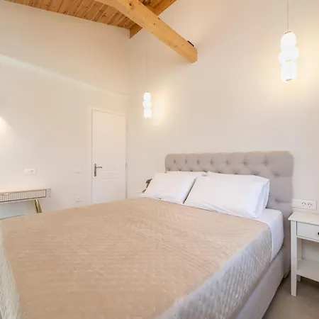 La Du Soleil Villa